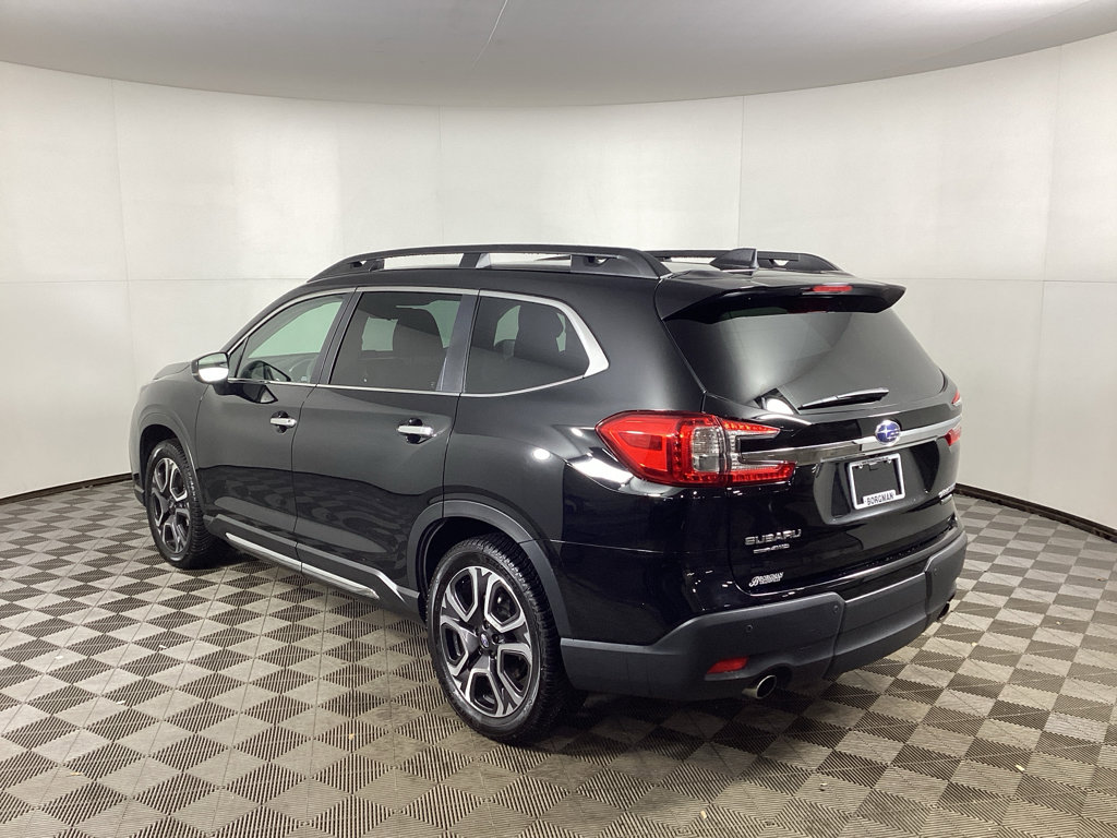 Used 2024 Subaru Ascent Touring image 4
