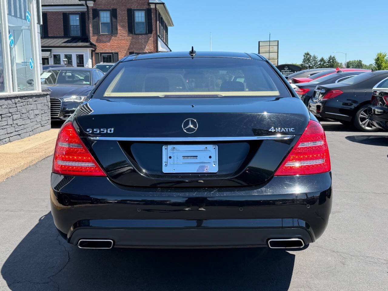 Used 2012 Mercedes-Benz S 550 4MATIC image 7