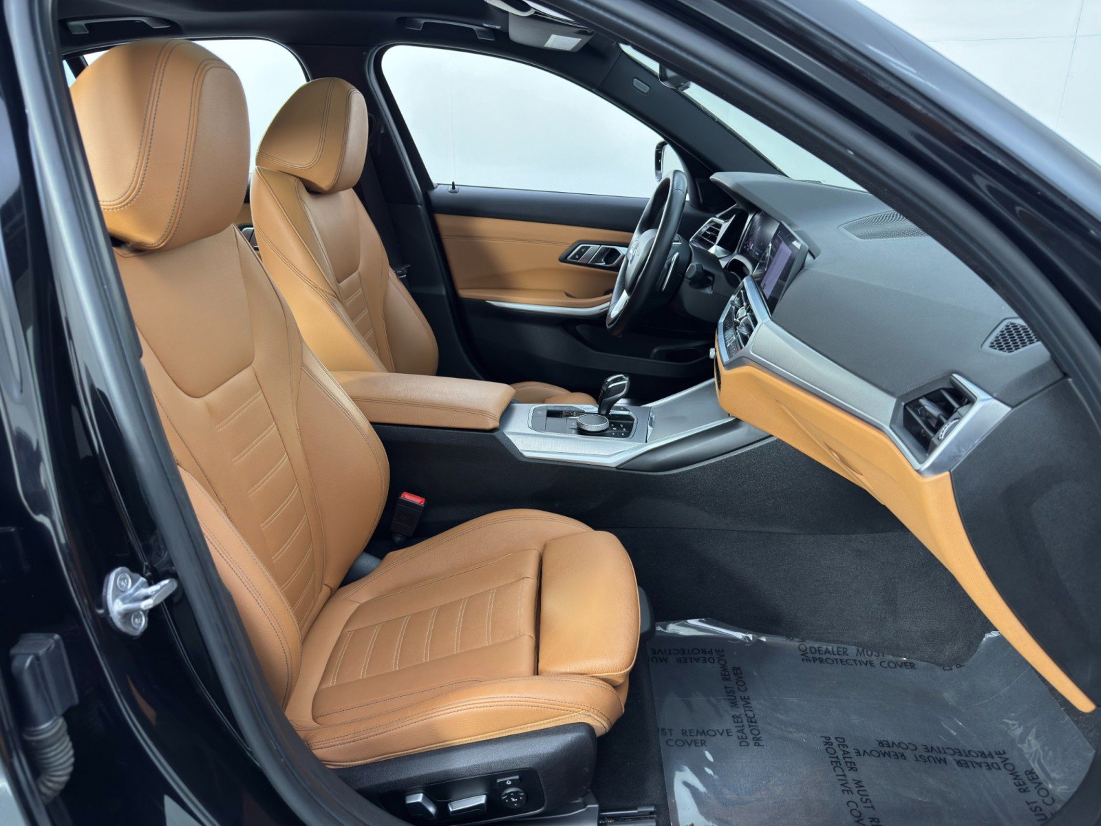 Used 2020 BMW 330i xDrive Sedan w/ Premium Package image 14