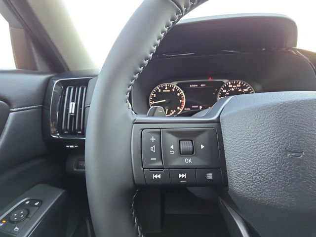 New 2026 Nissan Pathfinder SV FWD image 11