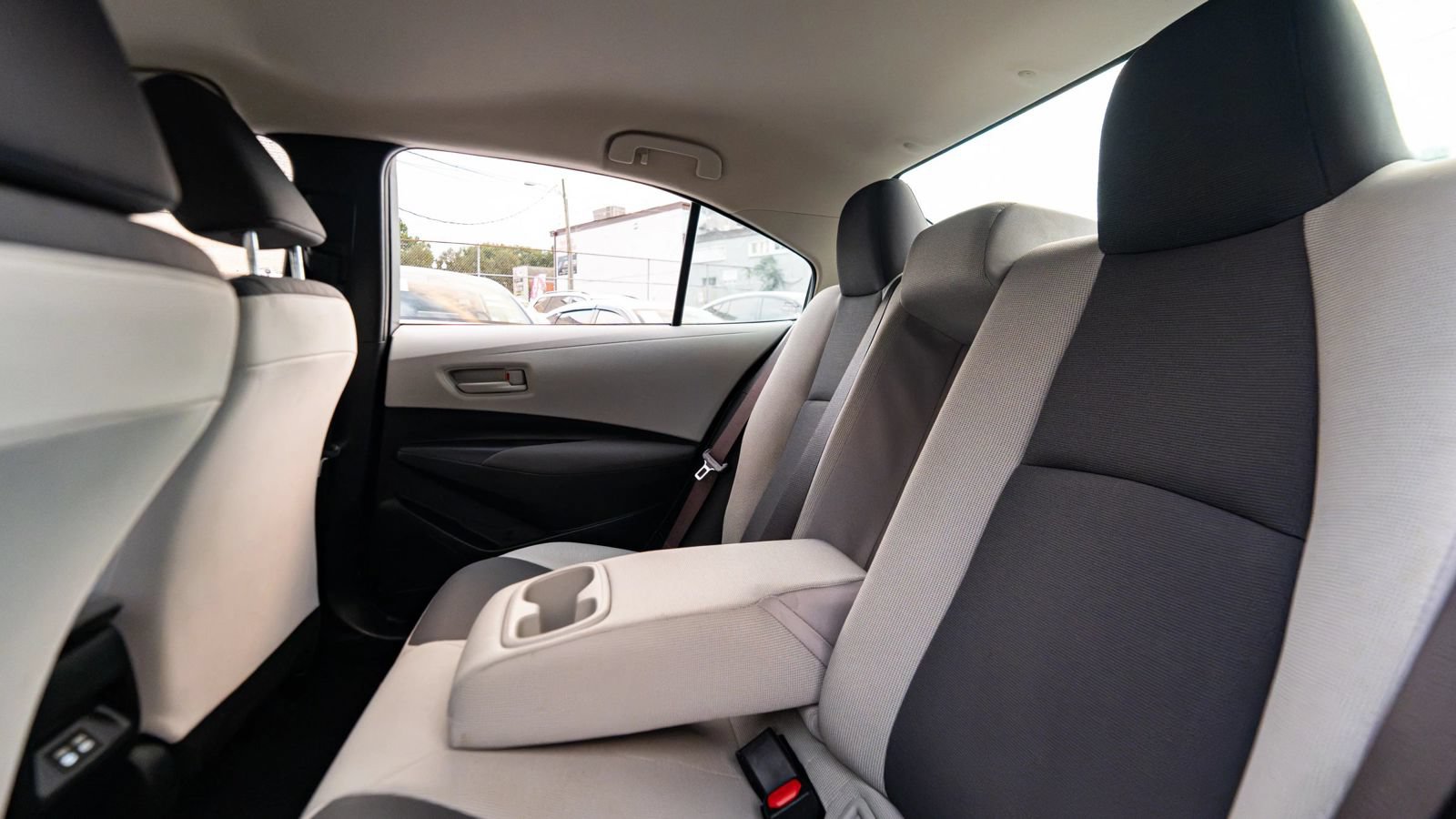 Used 2024 Toyota Corolla LE FWD image 20