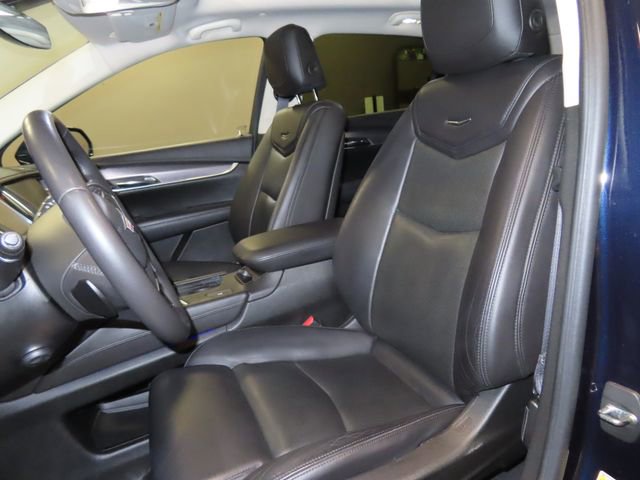 Used 2017 Cadillac XT5 Luxury w/ Driver Awareness Package image 18