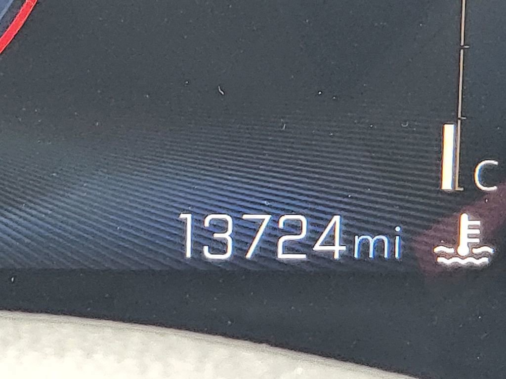 Used 2025 Chevrolet Trax LT w/ LT Convenience Package image 7