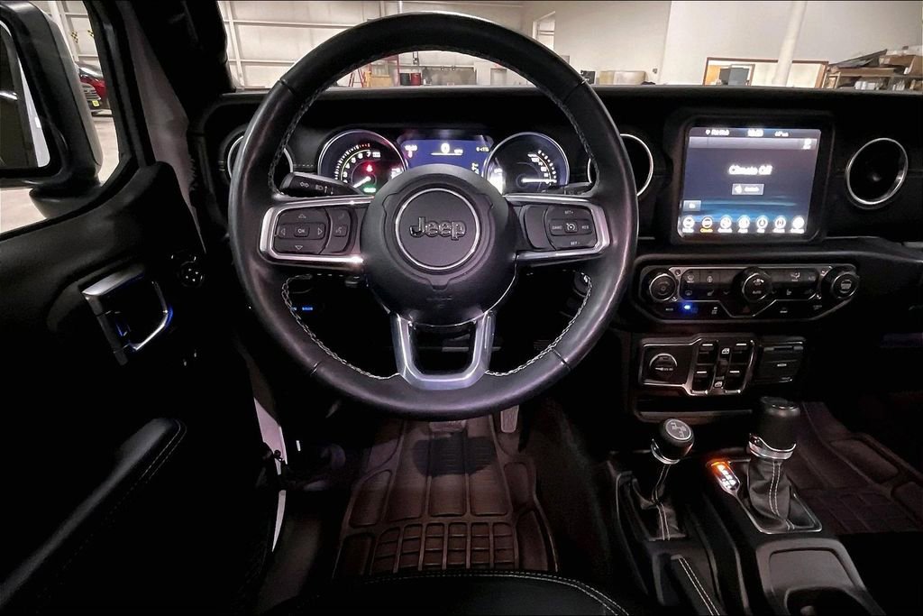 Used 2023 Jeep Wrangler Unlimited Sahara w/ Cold Weather Group image 5