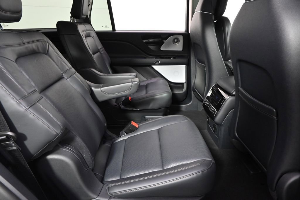 New 2026 Lincoln Aviator Reserve image 18