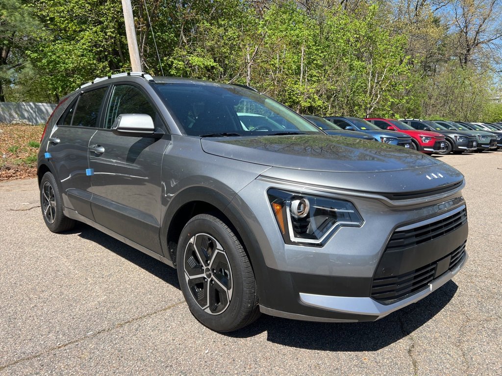 New 2025 Kia Niro EX w/ EX Cold Weather Package image 5