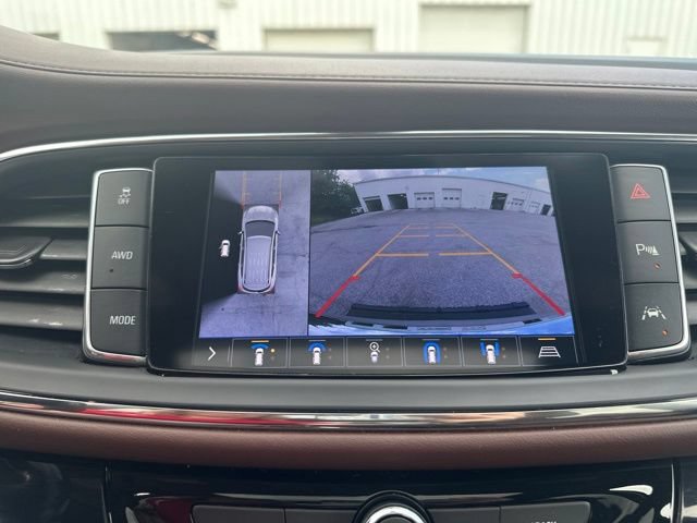 Used 2021 Buick Enclave Avenir w/ Avenir Technology Package AWD/4WD image 27