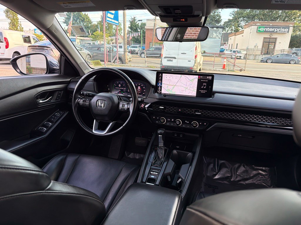Used 2023 Honda Accord Touring image 18