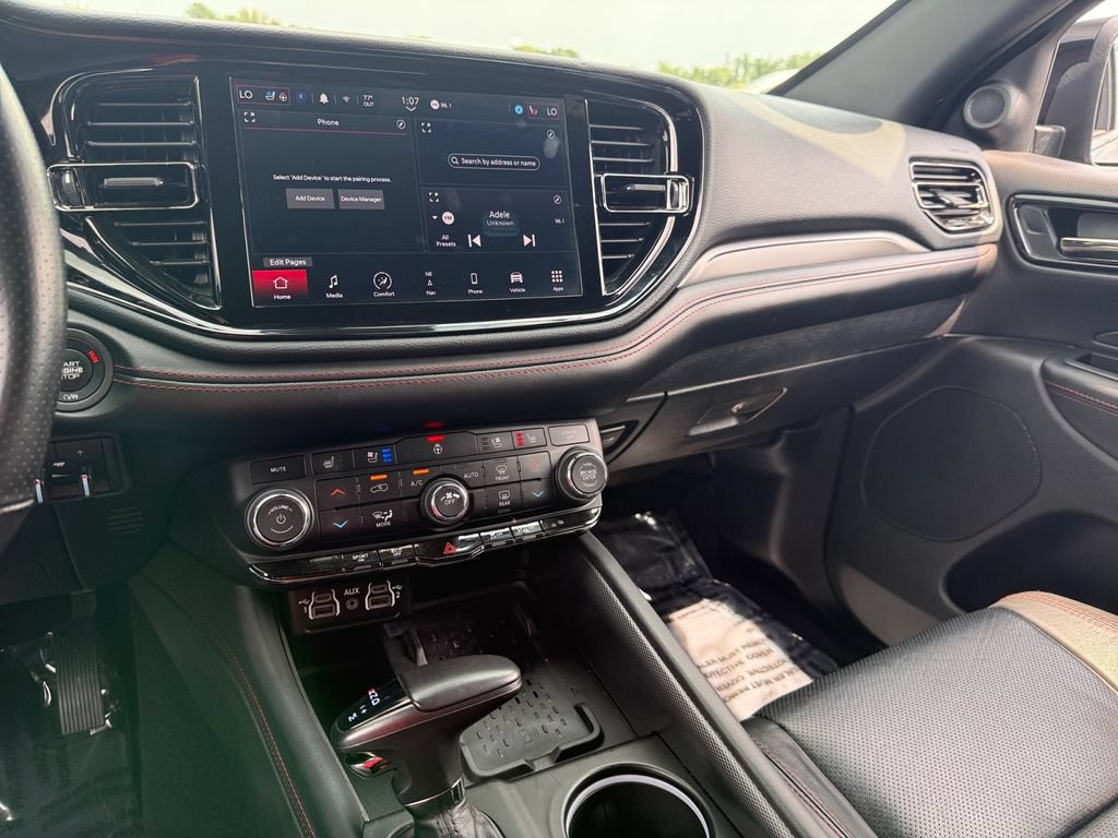 Used 2025 Dodge Durango R/T AWD/4WD image 30