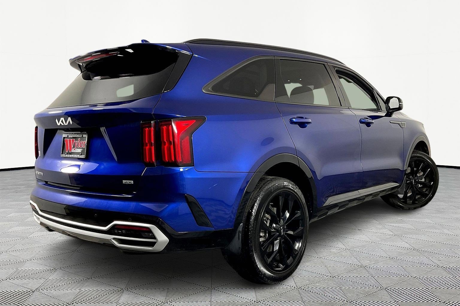 Certified 2023 Kia Sorento SX image 6