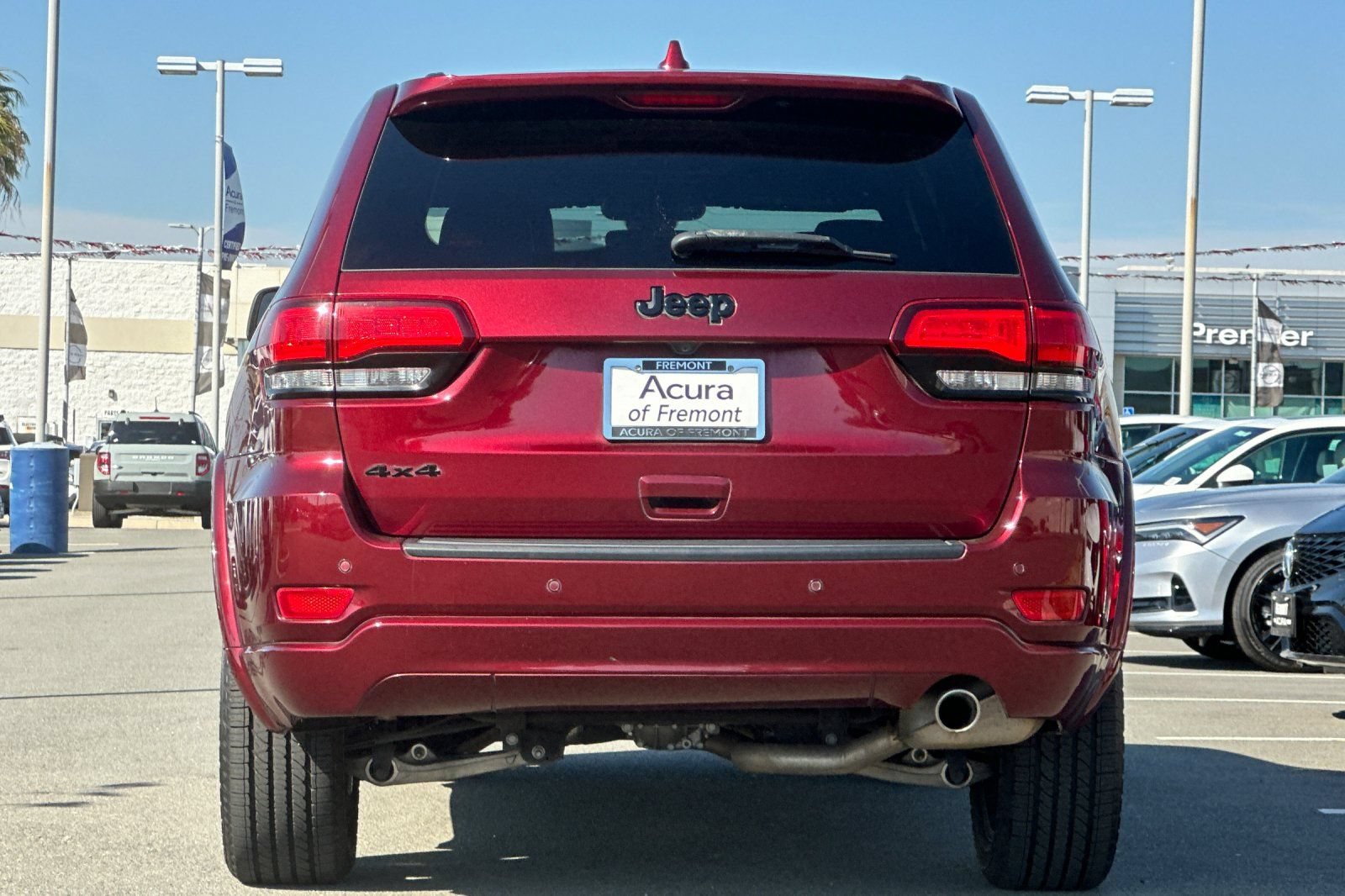 Used 2022 Jeep Grand Cherokee Laredo X AWD/4WD image 5