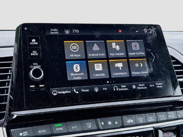 Used 2025 Honda Odyssey Touring image 11