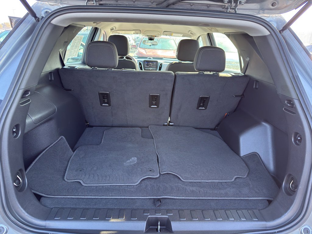 Used 2023 Chevrolet Equinox LS w/ Driver Confidence II Package image 35
