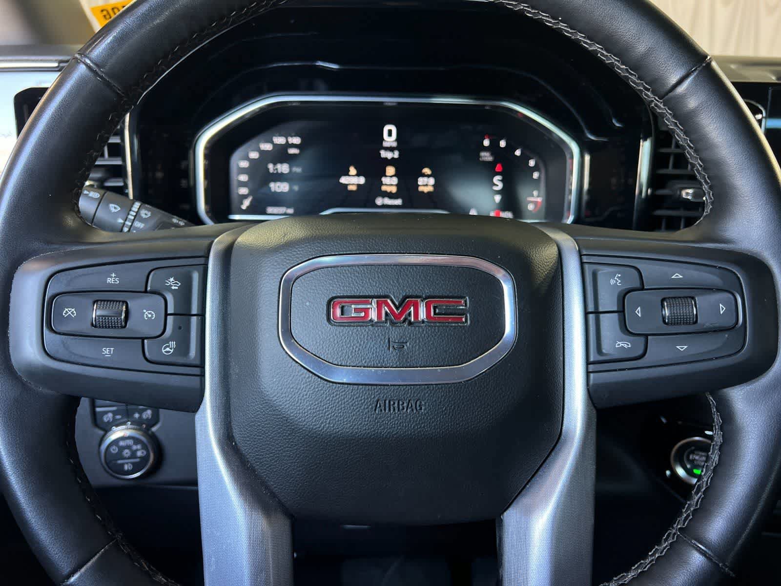 Used 2025 GMC Sierra 1500 SLT RWD image 24