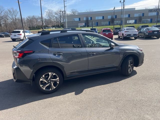 Used 2024 Subaru Crosstrek 2.0i Premium image 3
