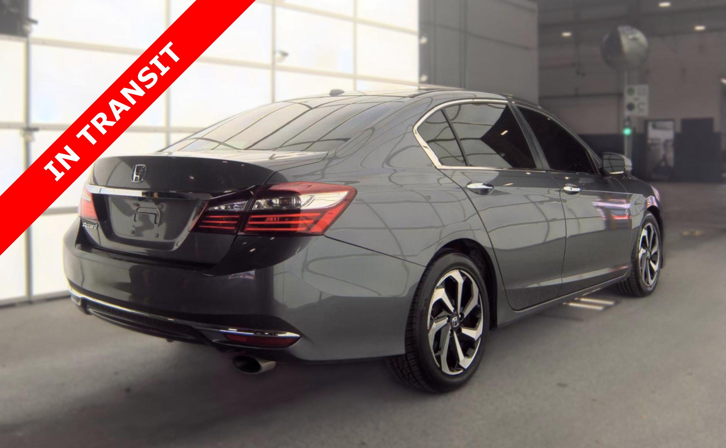 Used 2016 Honda Accord EX-L image 3