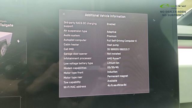 Used 2024 Tesla Cybertruck AWD Crew Cab image 39