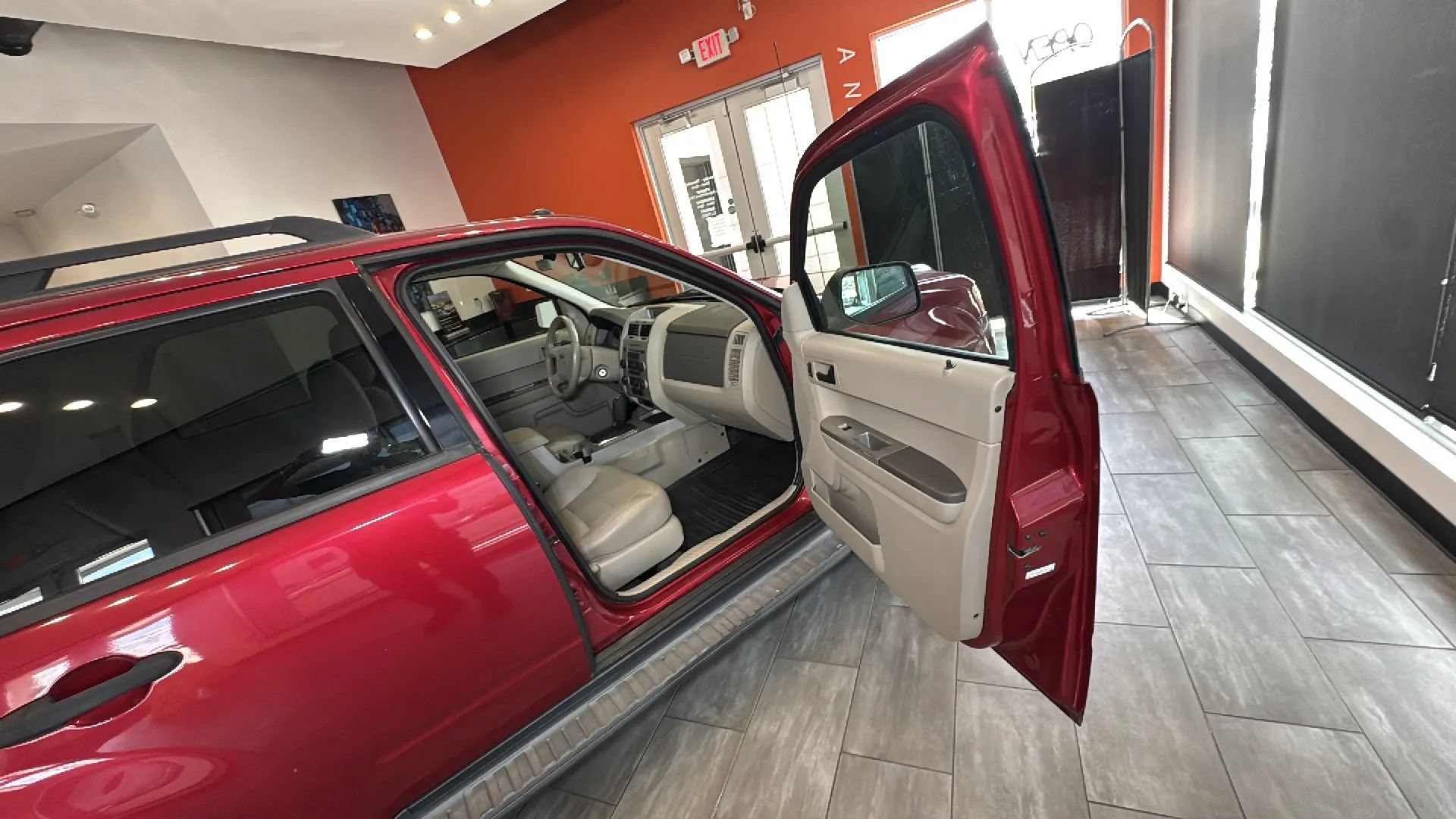 Used 2008 Ford Escape XLT FWD image 20