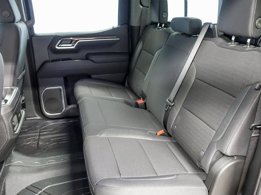 New 2026 Chevrolet Silverado 1500 LT w/ All Star Edition Plus AWD/4WD image 13