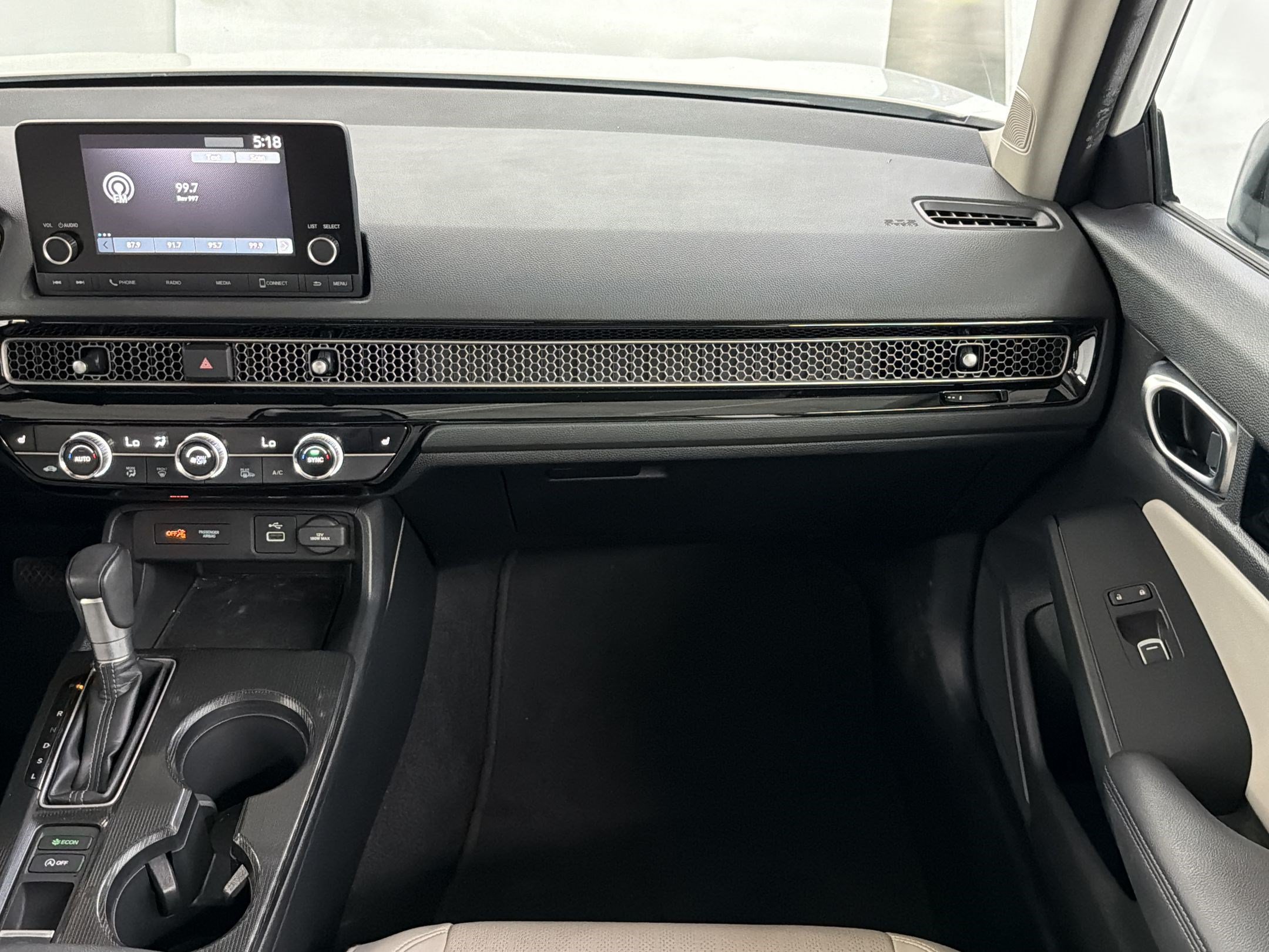 Certified 2024 Honda Civic EX-L image 28