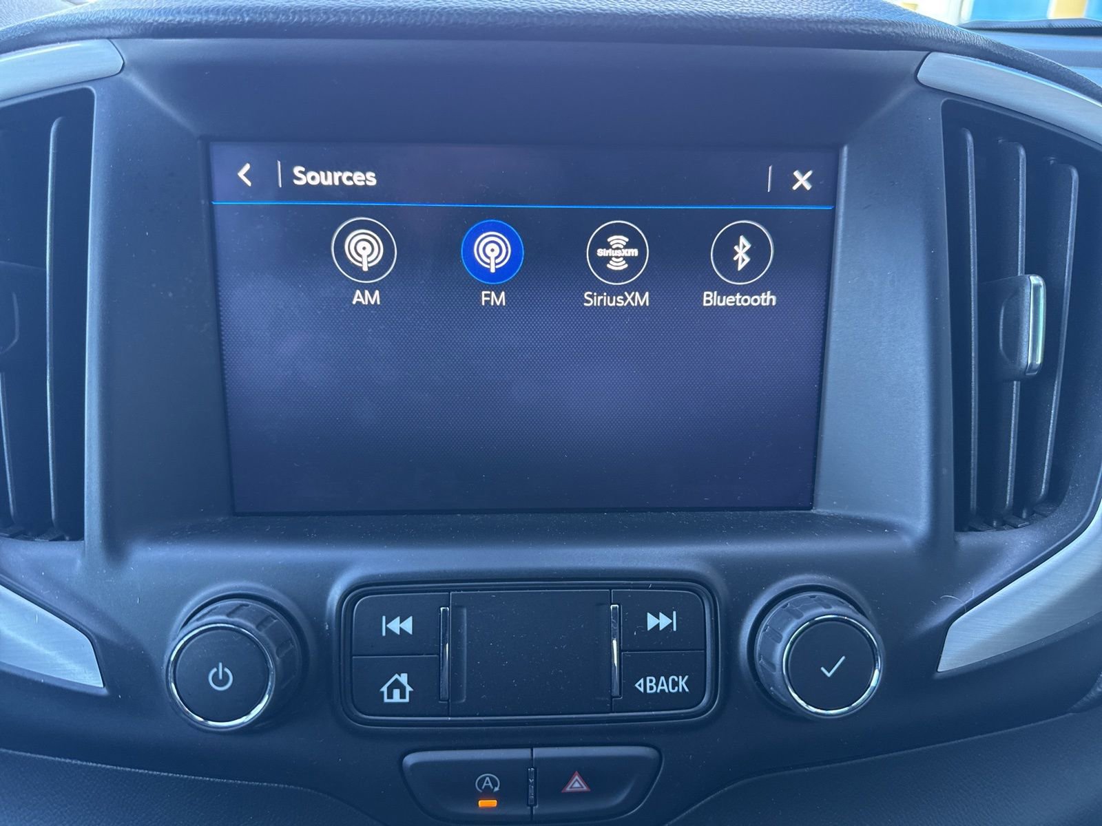 Used 2022 GMC Terrain SLT w/ Infotainment Package II image 23