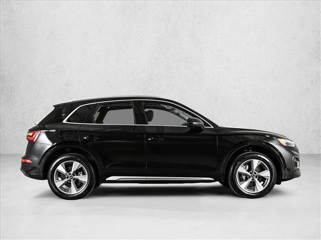 Used 2023 Audi Q5 2.0T Premium Plus w/ Premium Plus Package AWD/4WD image 4