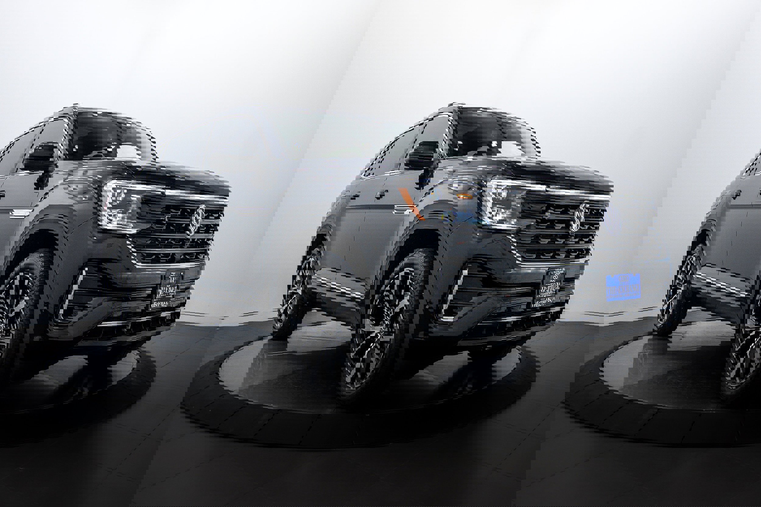 Used 2025 Volkswagen Atlas Cross Sport SEL Premium R-Line