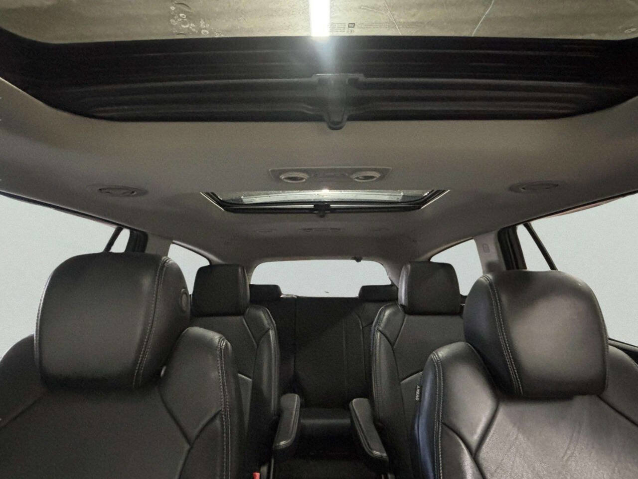 Used 2014 Buick Enclave Premium AWD/4WD image 16
