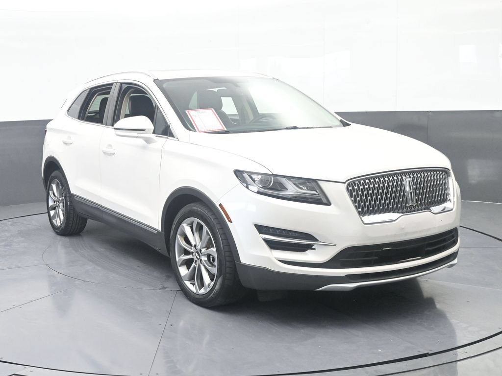 Used 2019 Lincoln MKC Select w/ Select Plus Package FWD image 9