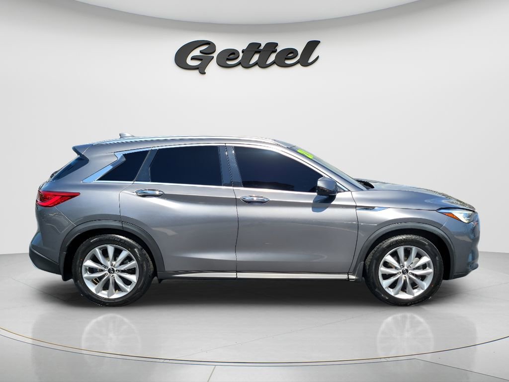 Used 2021 INFINITI QX50 Luxe FWD image 4