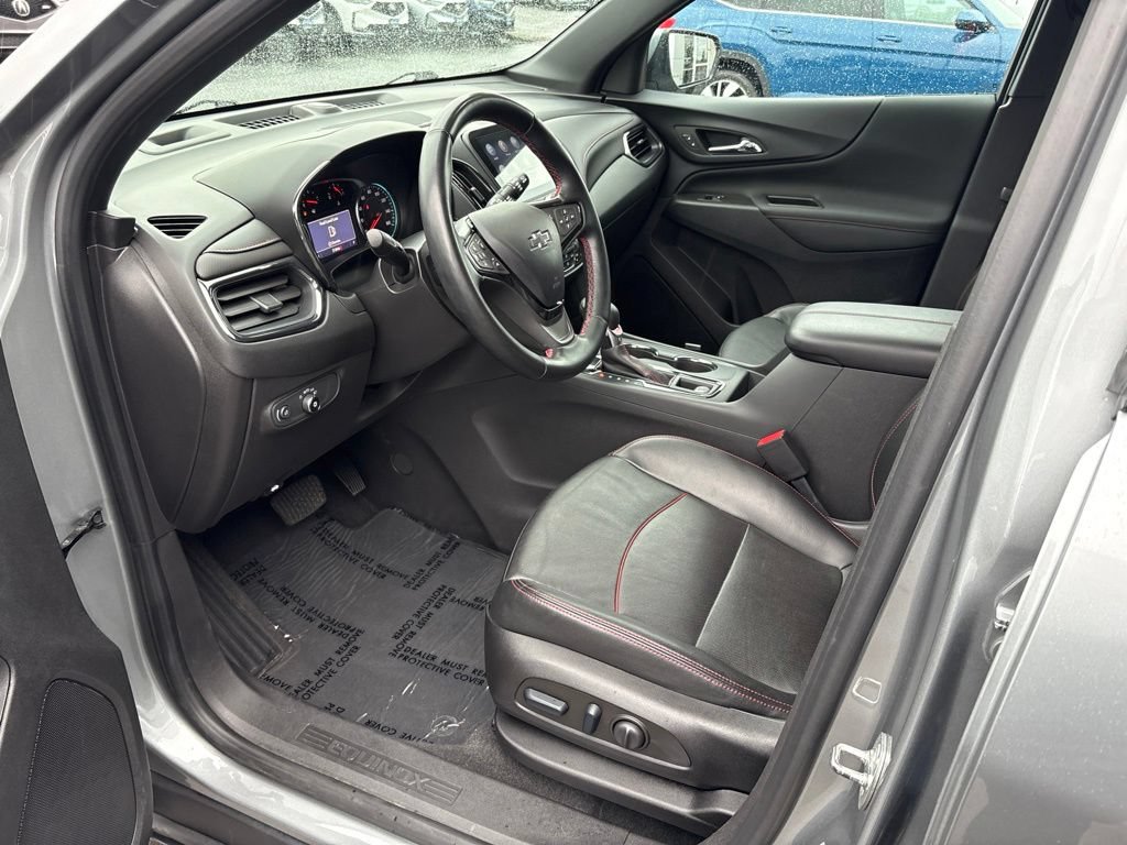 Used 2023 Chevrolet Equinox RS w/ RS Leather Package AWD/4WD image 13