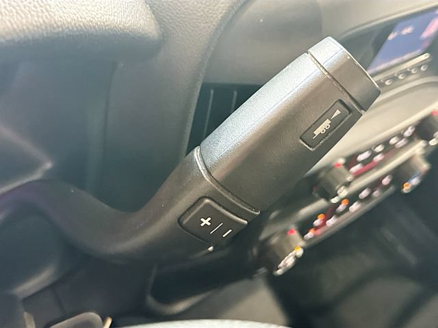 Used 2015 GMC Sierra 2500 4x4 Crew Cab image 16