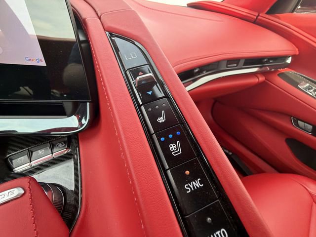 Used 2025 Chevrolet Corvette E-Ray w/ Stealth Interior Trim Package AWD/4WD image 31