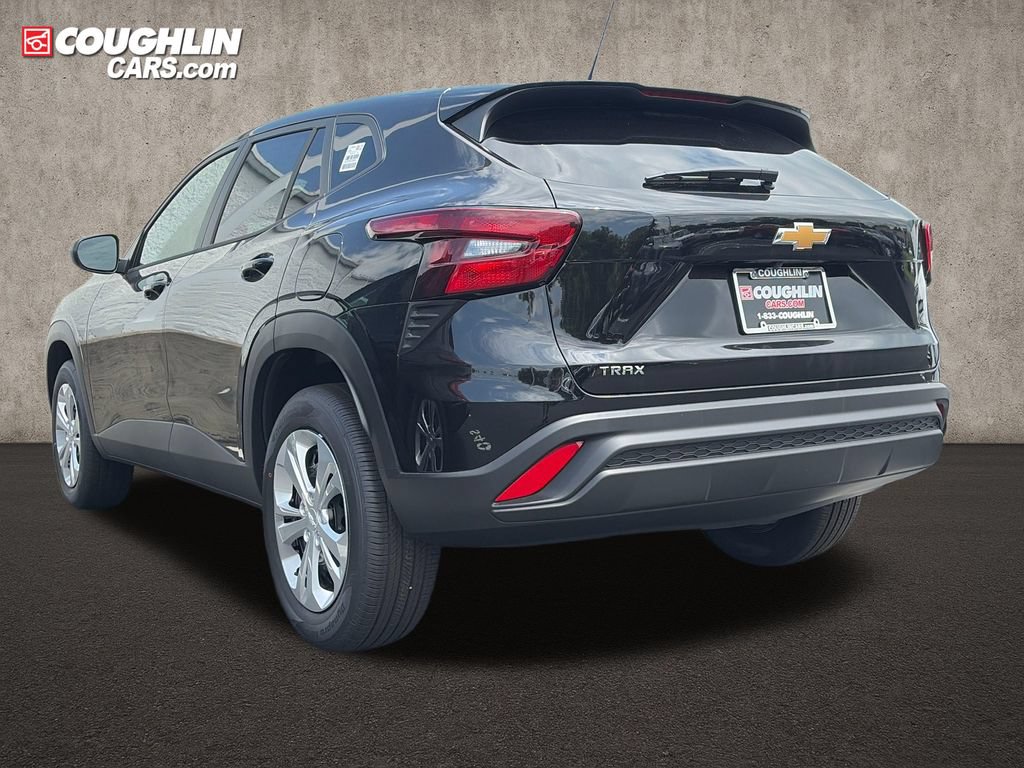 New 2026 Chevrolet Trax LS FWD image 4