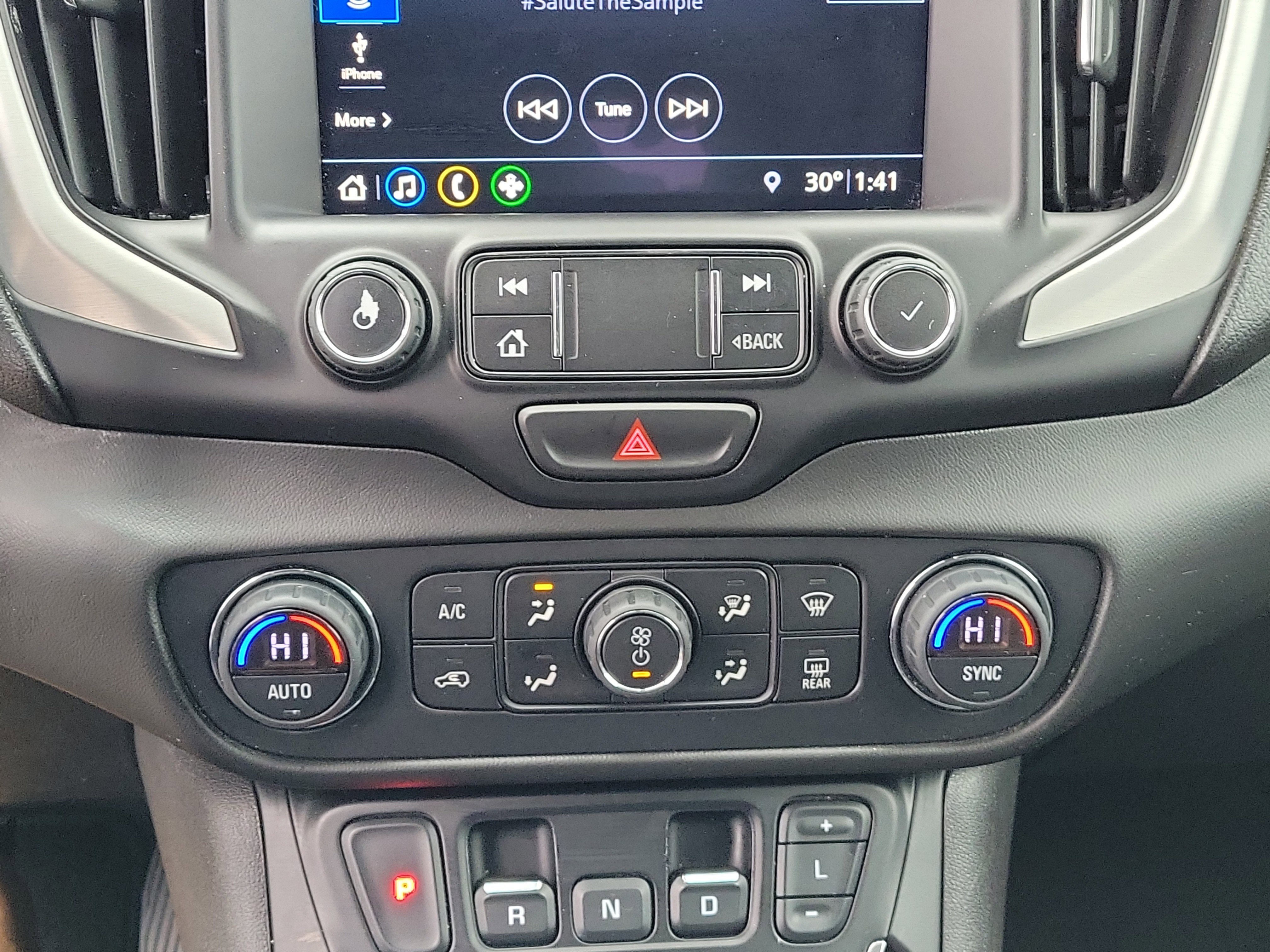 Used 2020 GMC Terrain SLT image 31