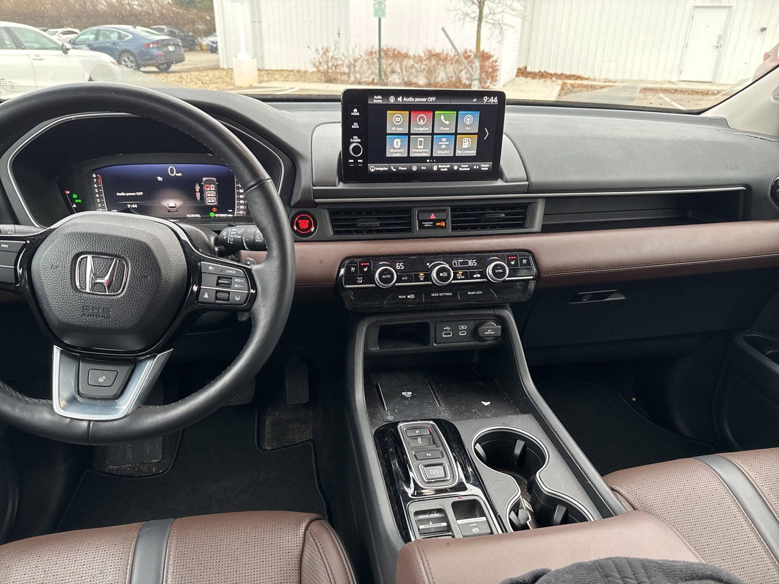 Used 2023 Honda Pilot Elite image 14