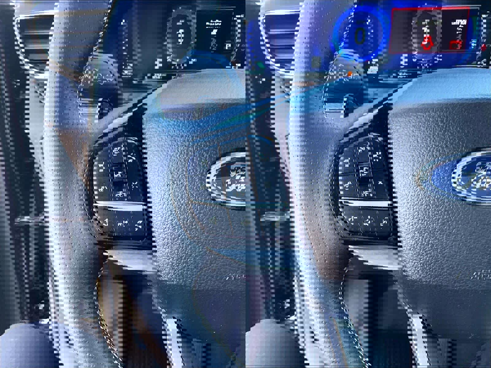 Used 2023 Ford Explorer ST w/ Equipment Group 401A image 19