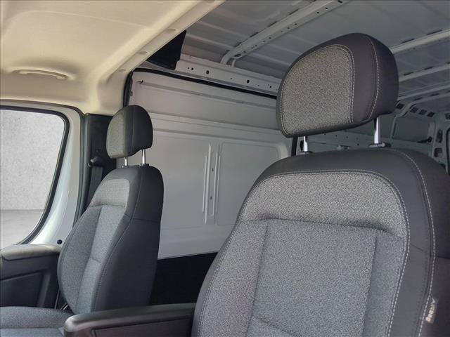 New 2026 RAM ProMaster 2500 FWD image 4