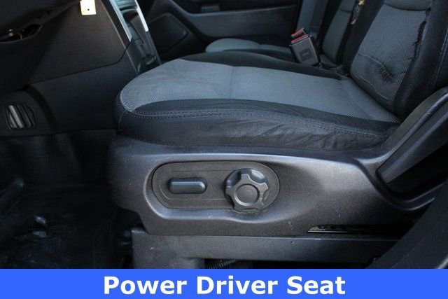 Used 2014 Ford Explorer Base image 3