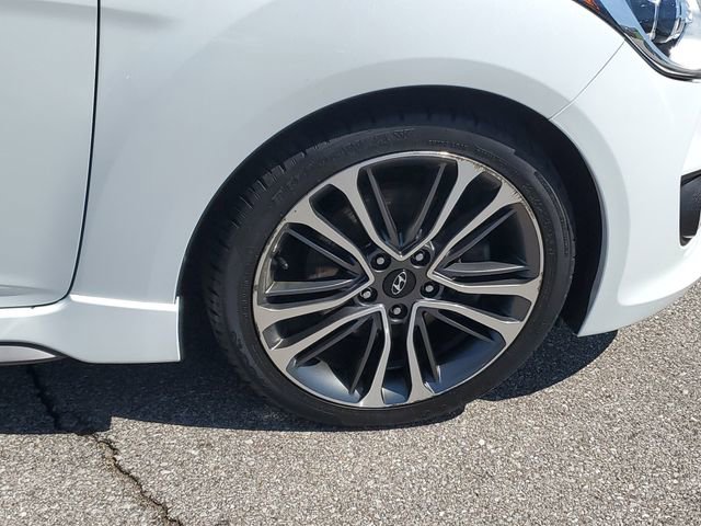 Used 2016 Hyundai Veloster Turbo image 6