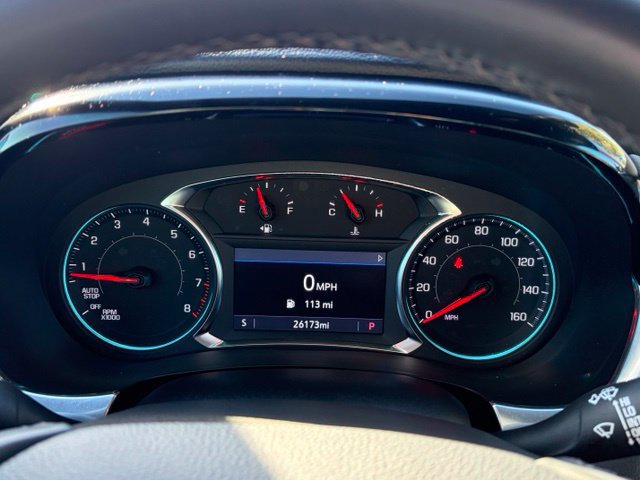 Used 2023 Chevrolet Traverse LT FWD image 19