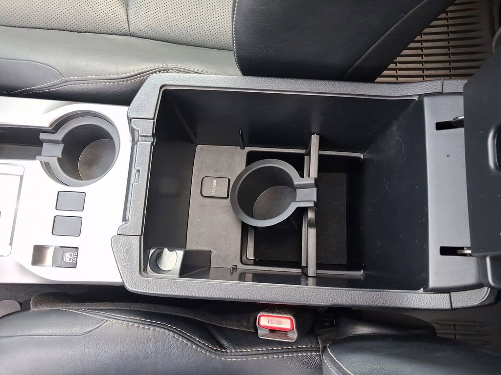 Used 2022 Toyota 4Runner Limited RWD image 35