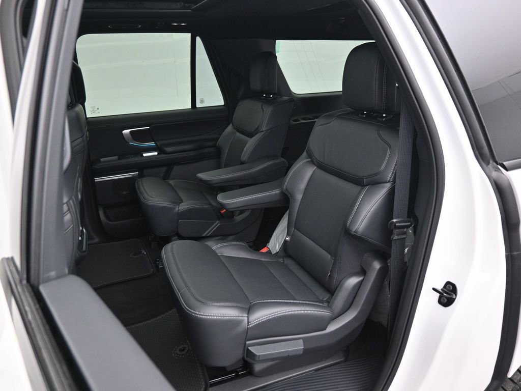 New 2025 Ford Expedition Max Platinum w/ Stealth Appearance Package image 26