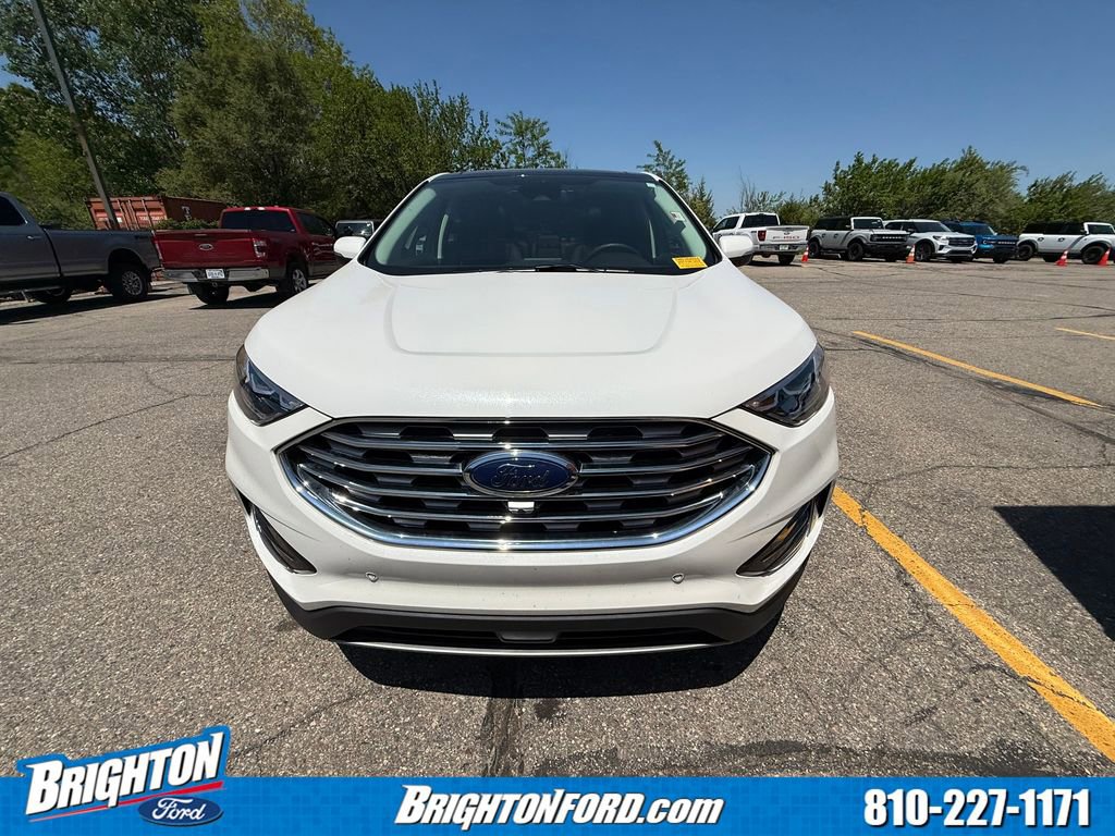 Certified 2024 Ford Edge Titanium w/ Equipment Group 301A AWD/4WD image 2
