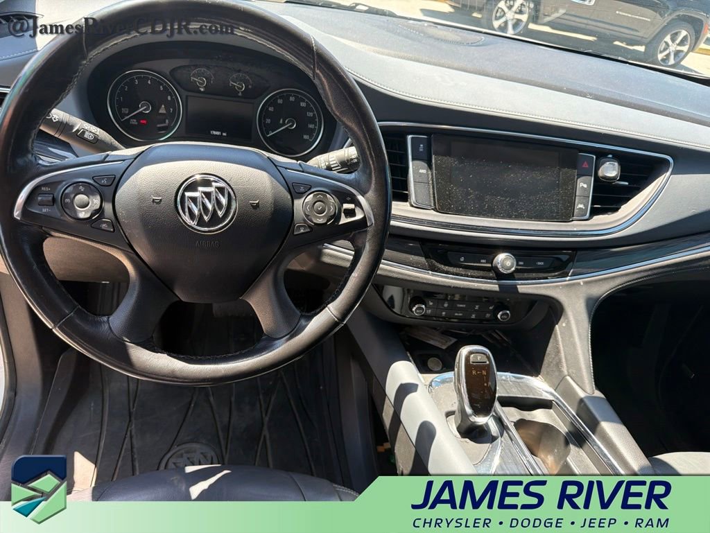 Used 2019 Buick Enclave Premium w/ LPO, Cargo Package AWD/4WD image 10