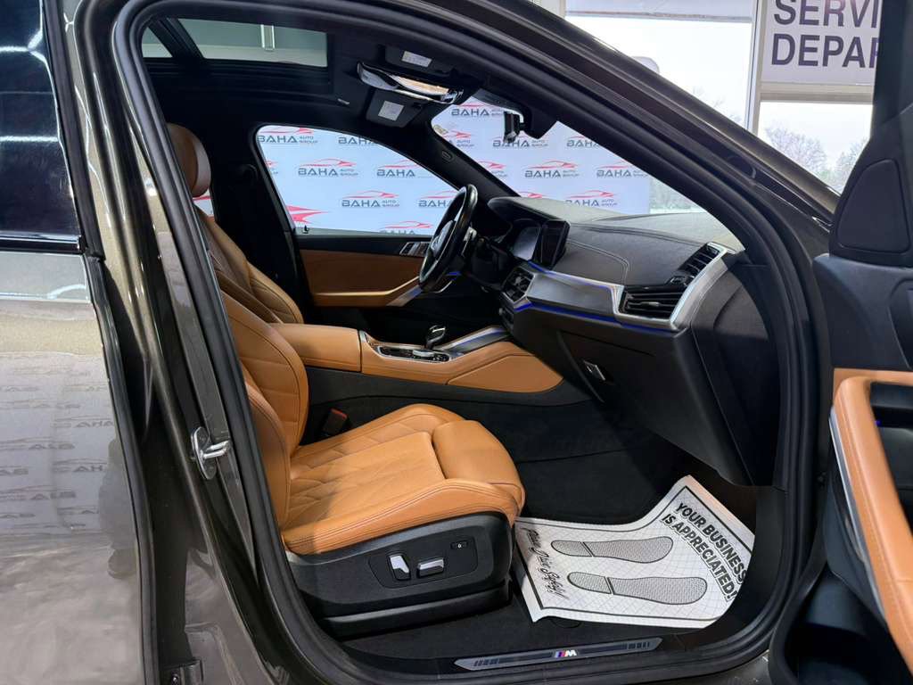 Used 2023 BMW X6 xDrive40i w/ M Sport Package image 44