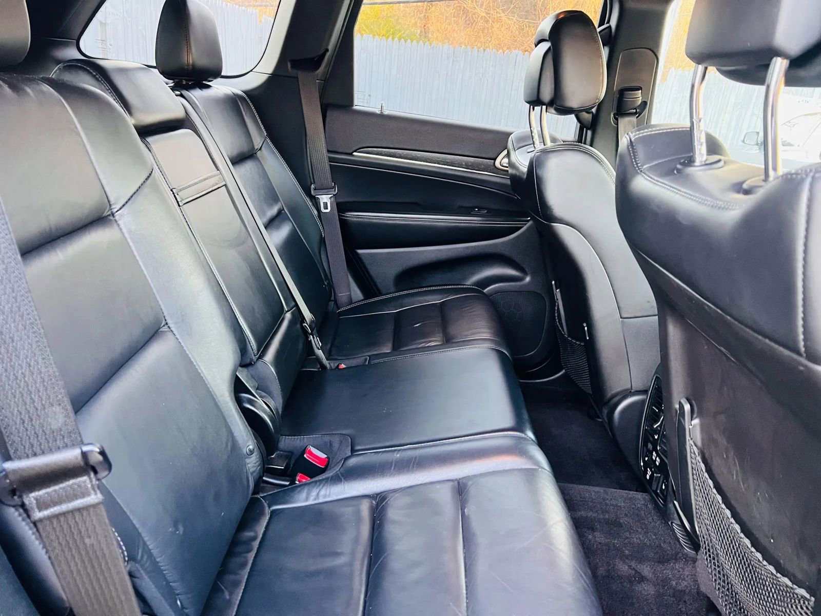 Used 2017 Jeep Grand Cherokee Limited RWD image 27