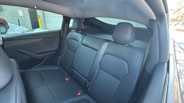 Used 2026 Tesla Model Y Long Range image 28