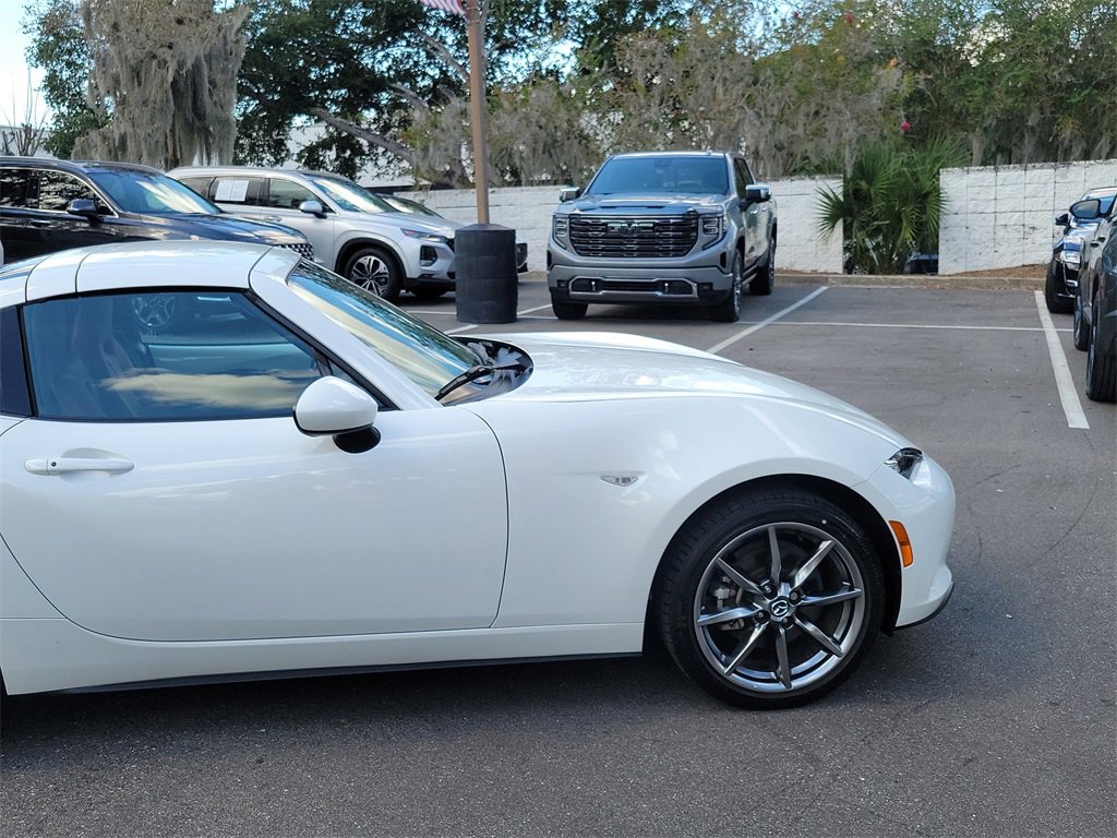 Used 2023 MAZDA MX-5 Miata Grand Touring w/ Weather Package image 31