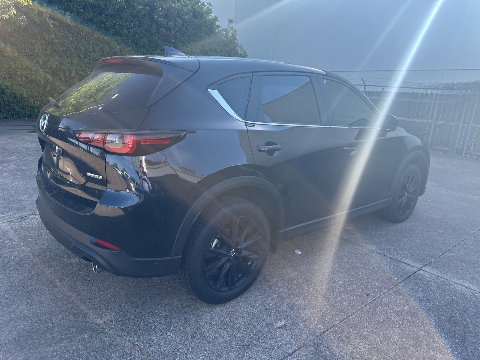 Used 2025 MAZDA CX-5 Carbon Edition image 9